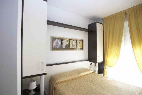 Hotel Nuovo Metro Milano Ngoại thất bức ảnh